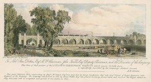 Kilátás a londoni és a greenwichi viadukt egy részére, ahol keresztezi a londoni Corbetts Lane-t alkotó: English School