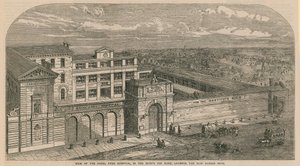Kilátás a Royal Free Kórházra a Grays Inn Roadon, bemutatva az új Sussex Winget alkotó: English School