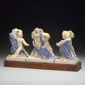 Három darab figurális csoport talapzaton alkotó: Eric Bradbury