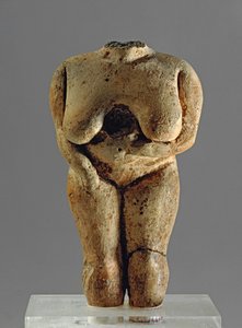 Fej nélküli női figura, Kr. e. 3400-3000 (terrakotta)