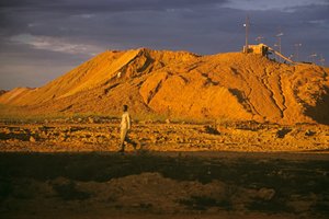 Ónbánya a Jos-fennsíkon, Nigéria, Afrika
