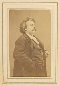 Carrien Bellevue alkotó: Etienne Carjat