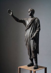 Aule Metele (A szónok), római szónok - etruszk bronzszobor, magasság: 179 cm, kb. i.e. 90-70, Pila, Olaszország - Etruszk civilizáció: "" A perugiai Aulus Metellus magisztrátus azt mondja, hogy a beszélő vagy az arringatore"" ” Bronz szobor alkotó: Etruscan