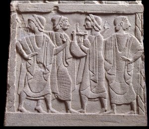 Táncjelenet, márvány sírkő alacsony domborműve alkotó: Etruscan Etruscan