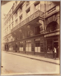 Rue de Valois 6-8. alkotó: Eugène Atget