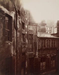 Udvar Rouenban alkotó: Eugène Atget