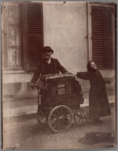 Kintornás alkotó: Eugène Atget