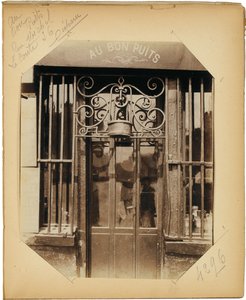 Oldal a "Documents for the History of Old Paris" albumból, 1910 körül alkotó: Eugène Atget