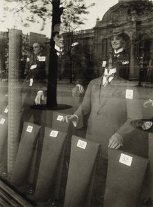 Cím nélkül (zselatin ezüst nyomat) alkotó: Eugène Atget