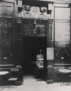 Amikor reggel felébred, a rue Amelot, 11. kerület, Párizs alkotó: Eugène Atget