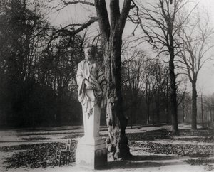 Szobor, Tuileriák kertje, Párizs alkotó: Eugène Atget