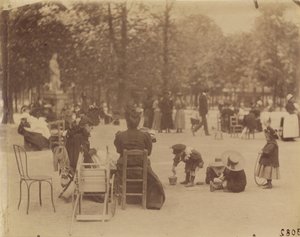 Nők és gyermekek a luxemburgi kertekben alkotó: Eugène Atget