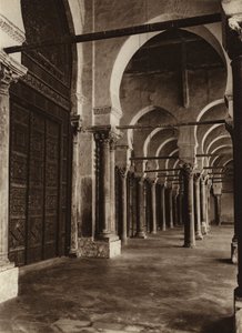 Kairuan, a Nagy Mecset részlete (fekete-fehér fotó) alkotó: European Photographer