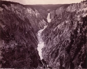 A Yellowstone Grand Canyon és a vízesések
