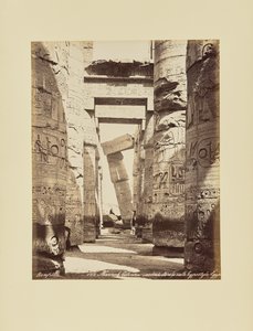 Karnak. Ferde oszlop a hiposztílus-csarnokban, Egyiptom alkotó: Félix Bonfils