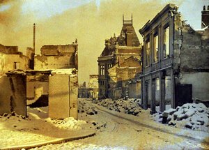 Chauny, Aisne, Franciaország, 1917 (autokróm) alkotó: Fernand Cuville