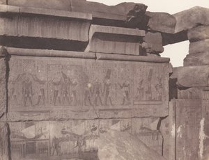Karnak Théba, Palota - Gránit építése - Faragott díszítés..., 1851-52, nyomtatott 1853-54. alkotó: Félix Teynard