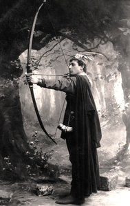 Lewis Waller 1860-1915, angol színész, 1907. alkotó: Foulsham and Banfield