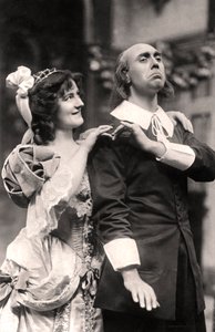 Louie Pounds és Powis Pinder a Lady Tattersben, 1907. alkotó: Foulsham and Banfield