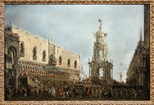 A velencei dózse részt vesz a csütörtöki ünnepeken a Piazzetta di San Marco-n, a Dózsa a bal oldalon, a Dózsa-palota központi árkádja alatt, a Piazzettán emelt efemer emlékmű mellett egy tornaversenyből származó emberpiramis áll.