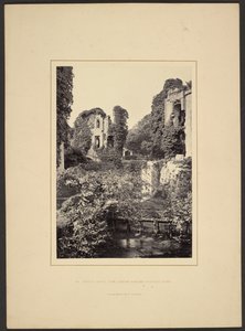 Raglan kastély, a Fountain Court felé néző nézet alkotó: Francis Bedford