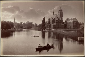 Stratford upon Avon. Az emlékmű a hídról alkotó: Francis Bedford