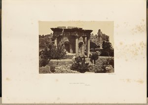 A kör alakú templom, Baalbec alkotó: Francis Frith