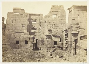 A Templompalota, Medinet-Haboo, c. 1857. alkotó: Francis Frith