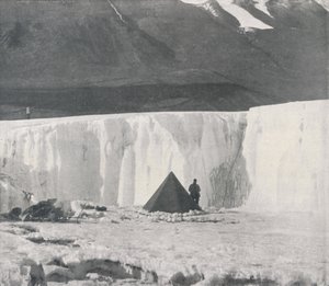 Alcove Camp a Taylor-gleccser felszíni öblében, 1911, 1913