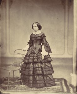 Hofrat Josefine Raymond asszony, 1850-60-as évek.