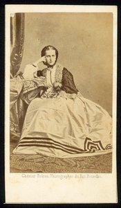 Alexandra, walesi hercegnő alkotó: French Photographer