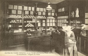 Csokoládébolt, 92 Rue Denfert-Rochereau, Párizs (f/w fotó) alkotó: French Photographer