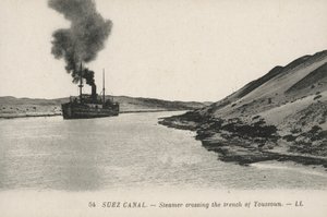 Egyiptom: Toussoun árkán áthaladó gőzhajó (fekete-fehér fotó) alkotó: French Photographer