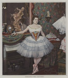 Julia Subra, olasz balett-táncos (színes fotó) alkotó: French Photographer