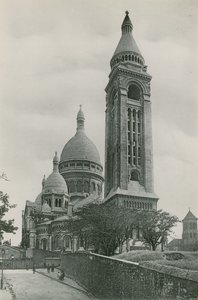La Basilique du Sacre-Coeur, a Campanile, a Sacre-Coeur-bazilika és a Campanile (fotómetszet) alkotó: French Photographer