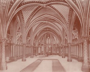 Párizs: A Sainte Chapelle kriptája (f/w fotó) alkotó: French Photographer