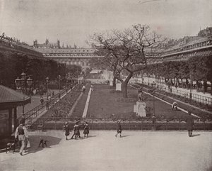 Párizs: A Palais Royal kertje (f/w fotó) alkotó: French Photographer