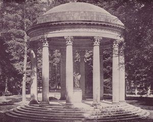 Párizs: A szerelem temploma, Versailles (f/w fotó) alkotó: French Photographer