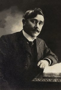 Maurice Maeterlinck (1862-1949) drámaíró, esszéista, franciául beszélő belga költő portréja. alkotó: French Photographer