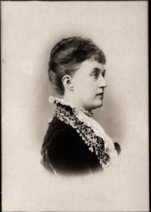 Adelheid Marie Anhalt Dessau hercegnőjének (1833-1916), Luxemburg nagyhercegnőjének portréja. alkotó: French Photographer