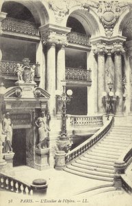 Az Opera lépcsőháza, Párizs alkotó: French Photographer