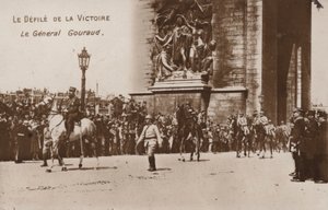 A győzelmi parádé, Gouraud tábornok alkotó: French Photographer