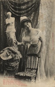 Nő Venus de Milo szoborral alkotó: French Photographer