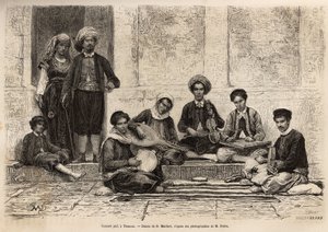 Egy zsidó zenekar, Tlemcenben, változatlanul 5 hangszerből áll: a rbab 2 húron áll; a kouistra, egyfajta lant; a kamendja vagy hegedű; a centihr, egyfajta lapos trapéztok és a derboucha, egyfajta tambura a földben; az összes mu alkotó: French School
