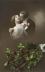 Egy szerelmes pár és magyalágak. 20. század eleji képeslap alkotó: French School