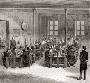 Egy távíróállomás Párizsban, Franciaországban 1870 körül, a Les Merveilles de la Science-ből, 1870 körül megjelent (metszet) alkotó: French School