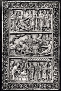 Faragott emléktábla egy könyvborítóhoz, amely Szent Remigius (kb. 437-533) életéből és I. Klodvig (465-511) megkeresztelkedéséből jeleneteket ábrázol alkotó: French School