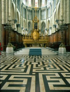 Cathedrale de Saint Omer (Észak 59): Oltár és labirintus. alkotó: French School