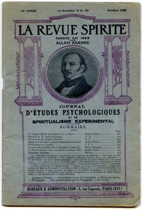 Számos „” La revue spirite” címlapja, az alapító Allan Kardec portréja, 1931. októberi magazin alkotó: French School