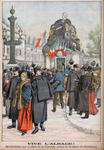 Elzász Franciaországhoz való visszaadását követelő tüntetés. Tüntetők a párizsi Place de la Concorde Strasbourg szobra körül. Éljen Elzász! Bemutató a Place de la Concorde-on a strasbourgi szobor körül. Illusztráció: "L alkotó: French School